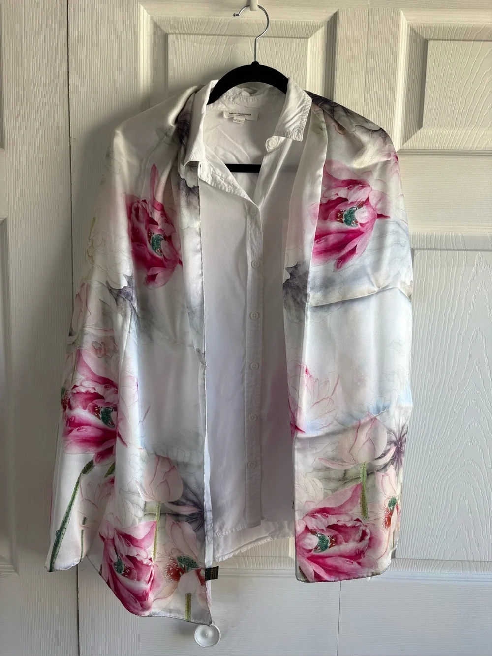 Hand‎ Painted White Silk Scarf Watercolor Pink Lotus Flower Floral Career Preppy